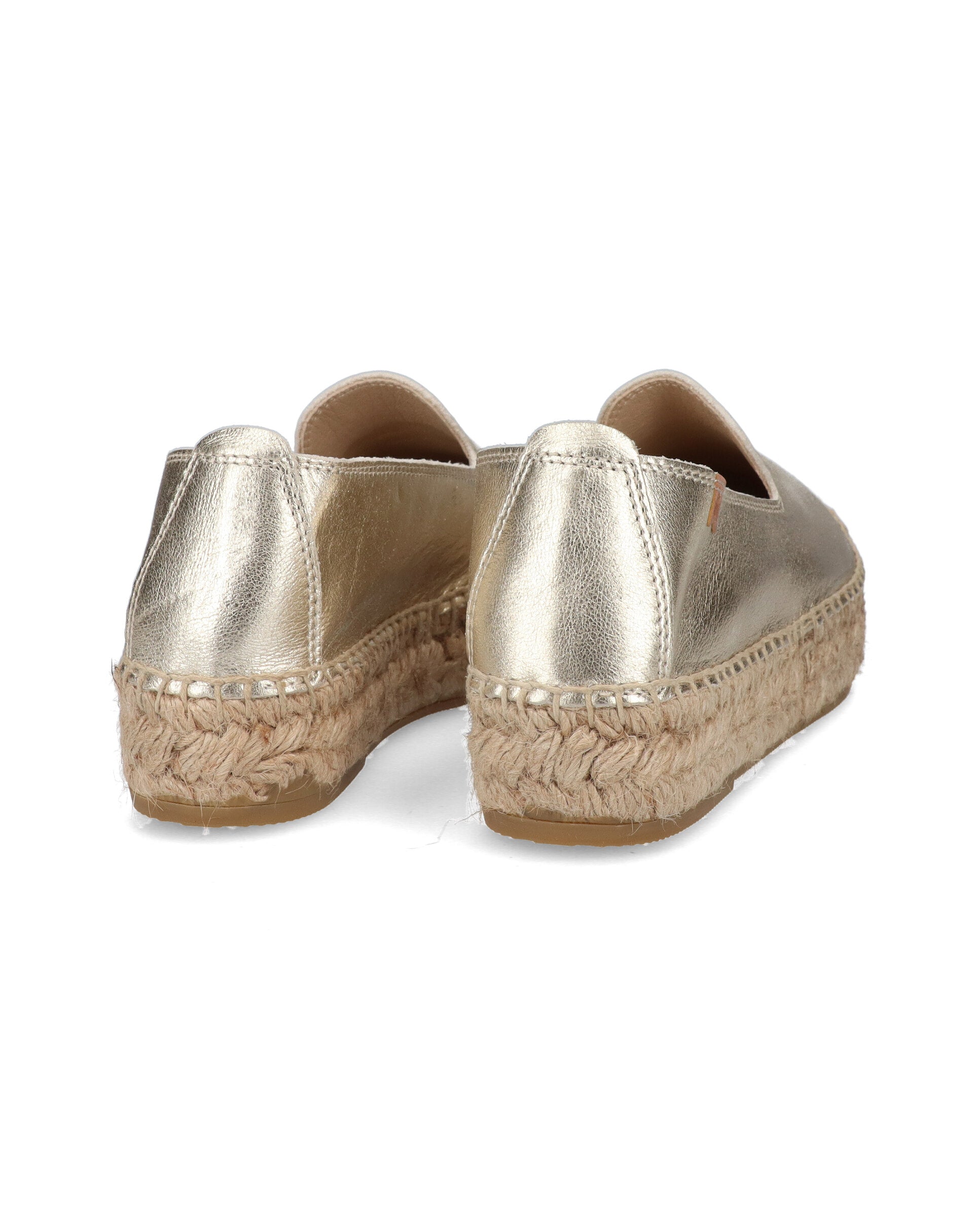 SLIPPER EN NAPA METAL PLATINO MERCE DOBLE