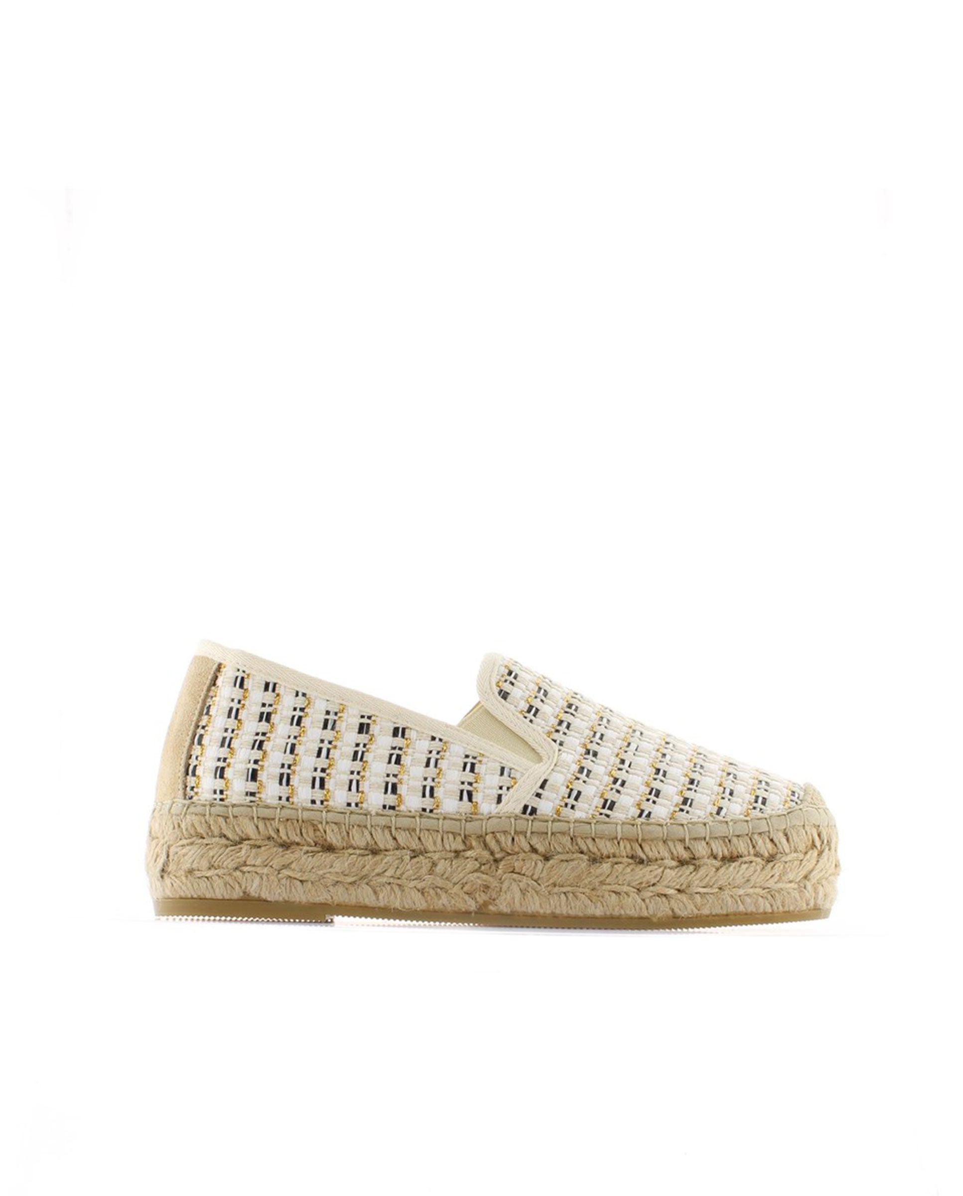 Slipper en Chanel Chic crudo Merde Doble