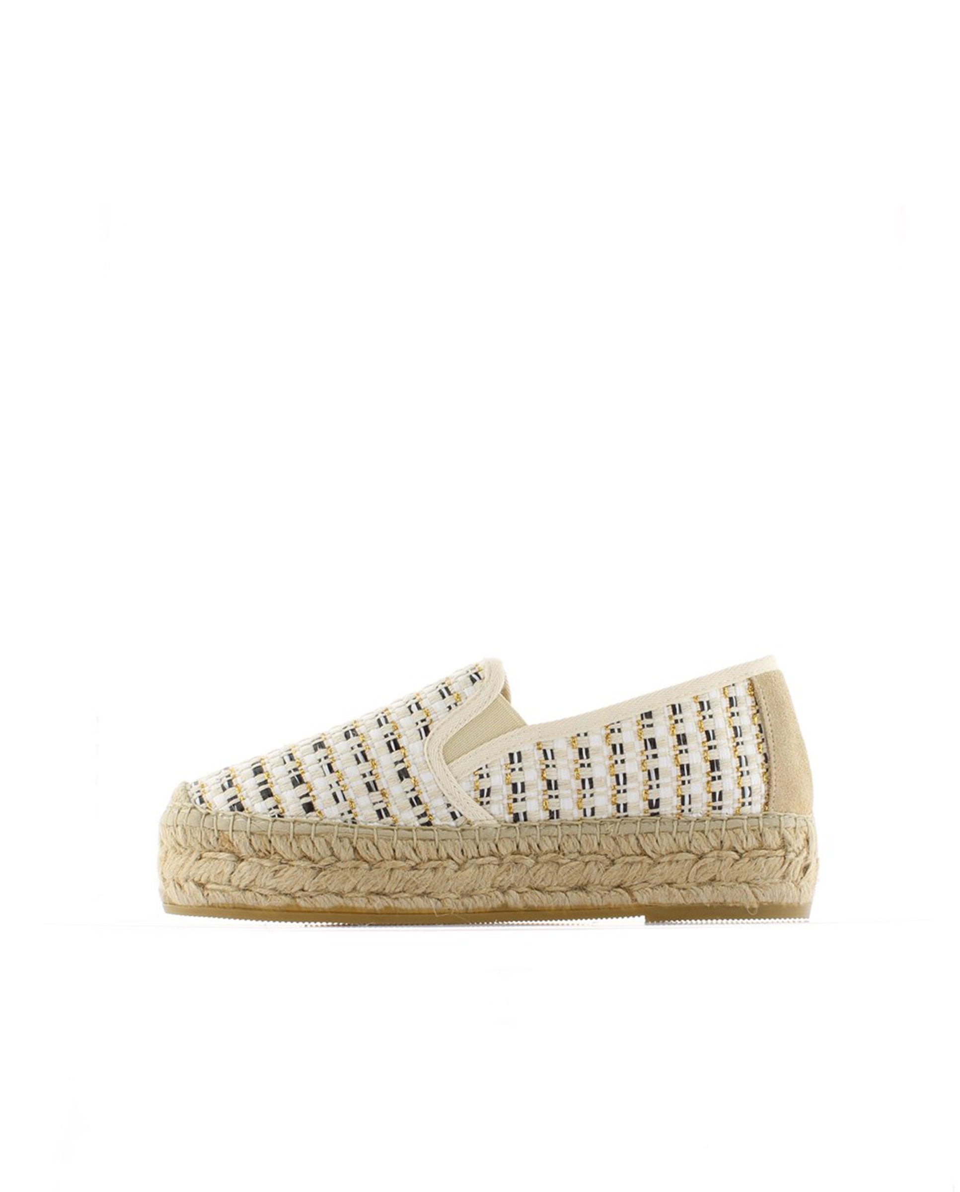 Slipper en Chanel Chic crudo Merde Doble