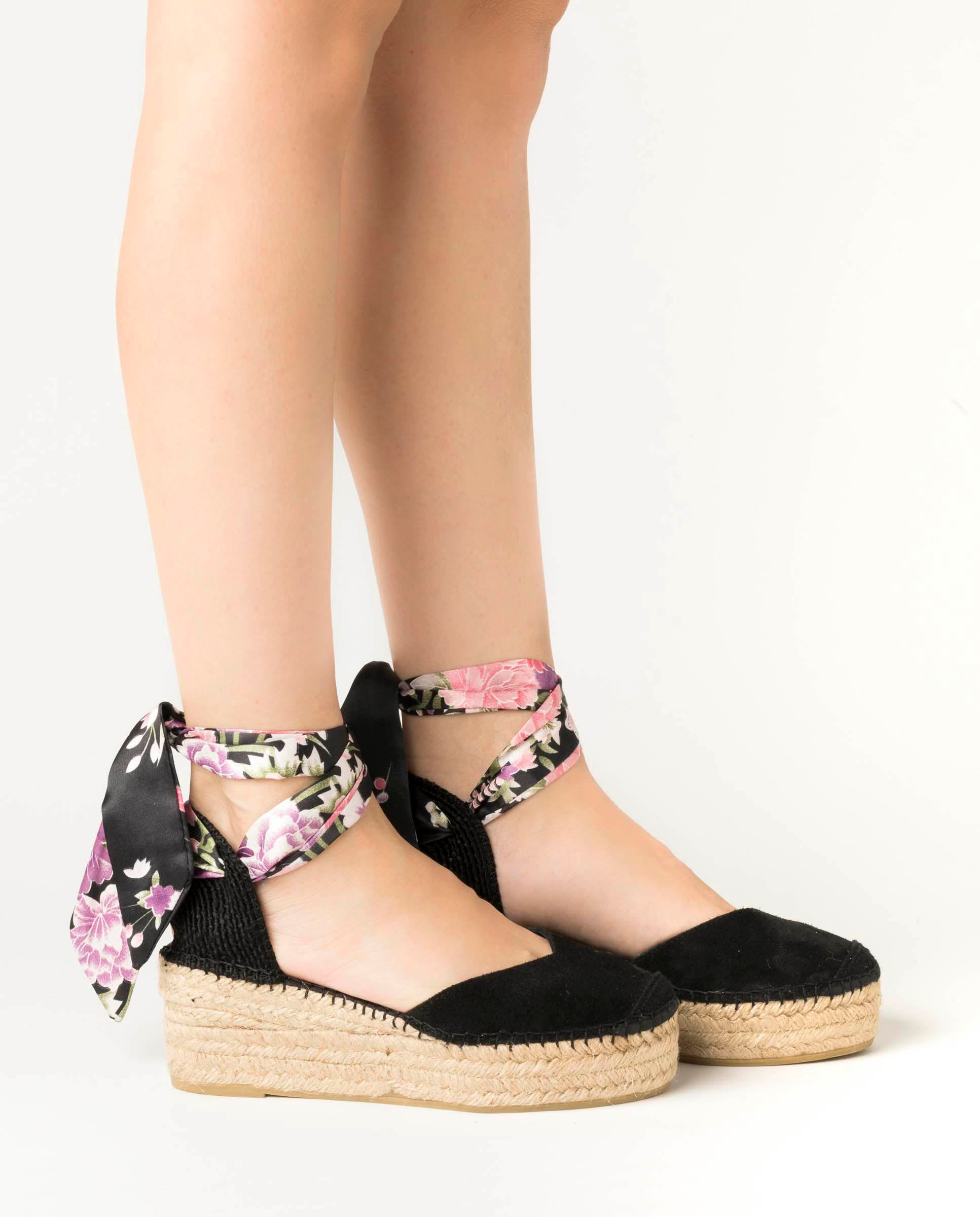 Sandalia serraje negro Creta