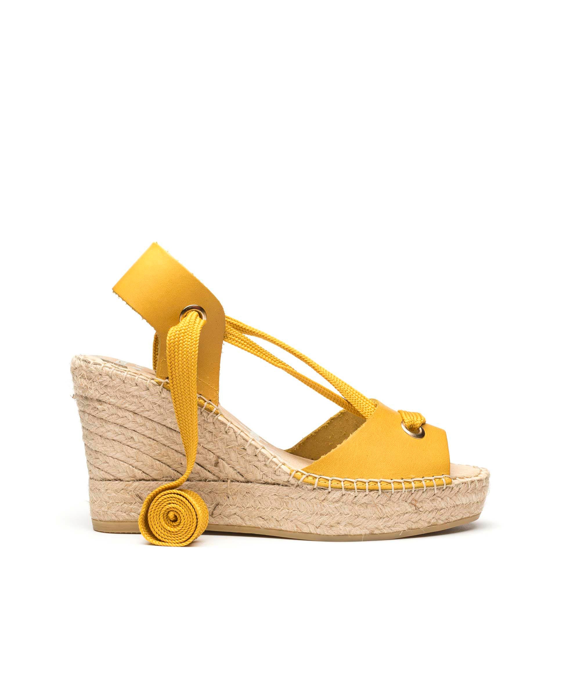 Sandalia vaquetta amarillo Tilo 7