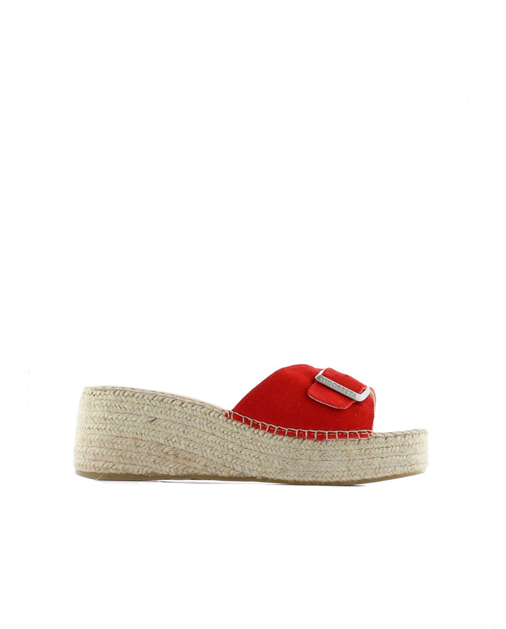 Zueco hebilla en serraje rojo Vinci