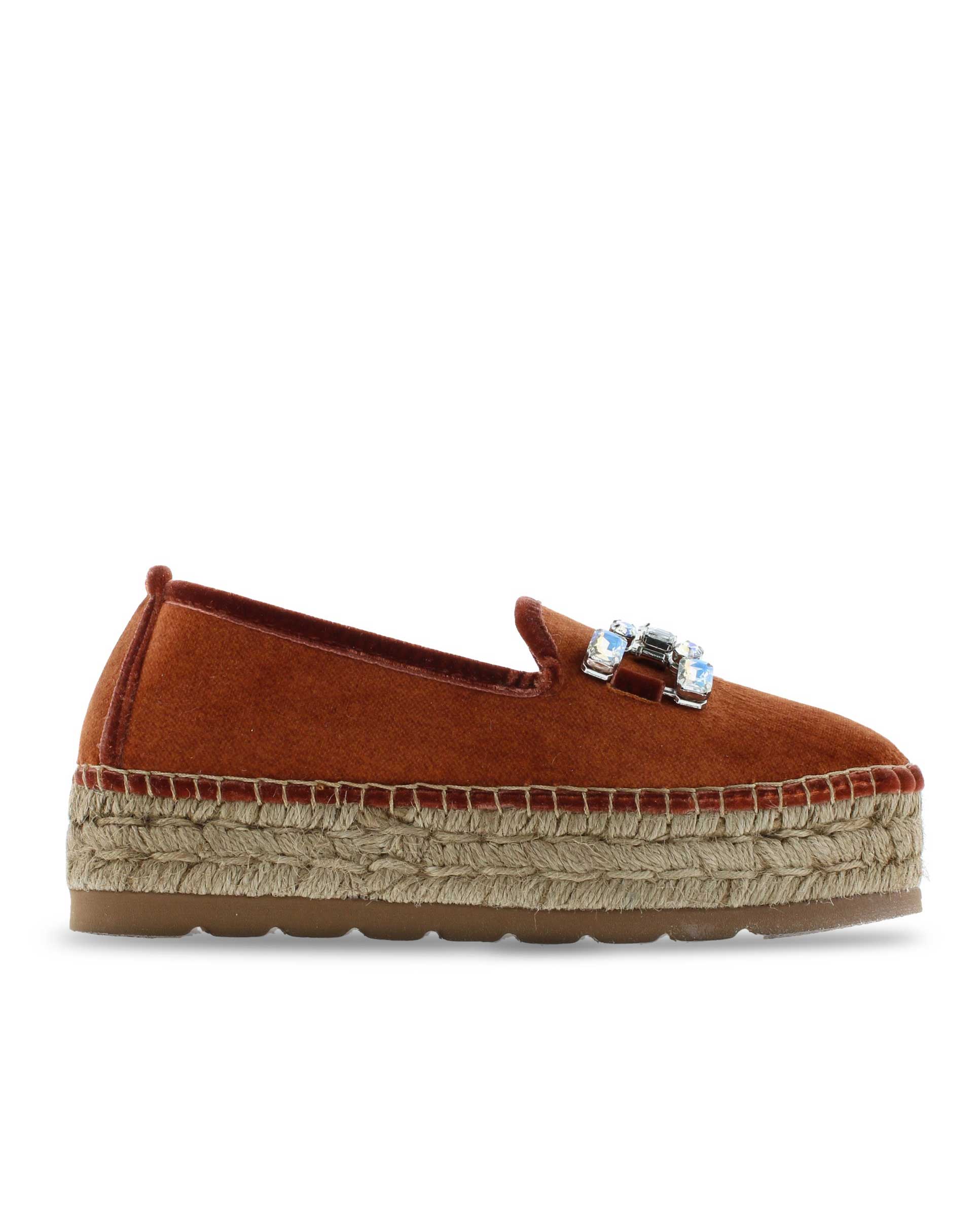 Slipper detail in Merce Doble tile velvet