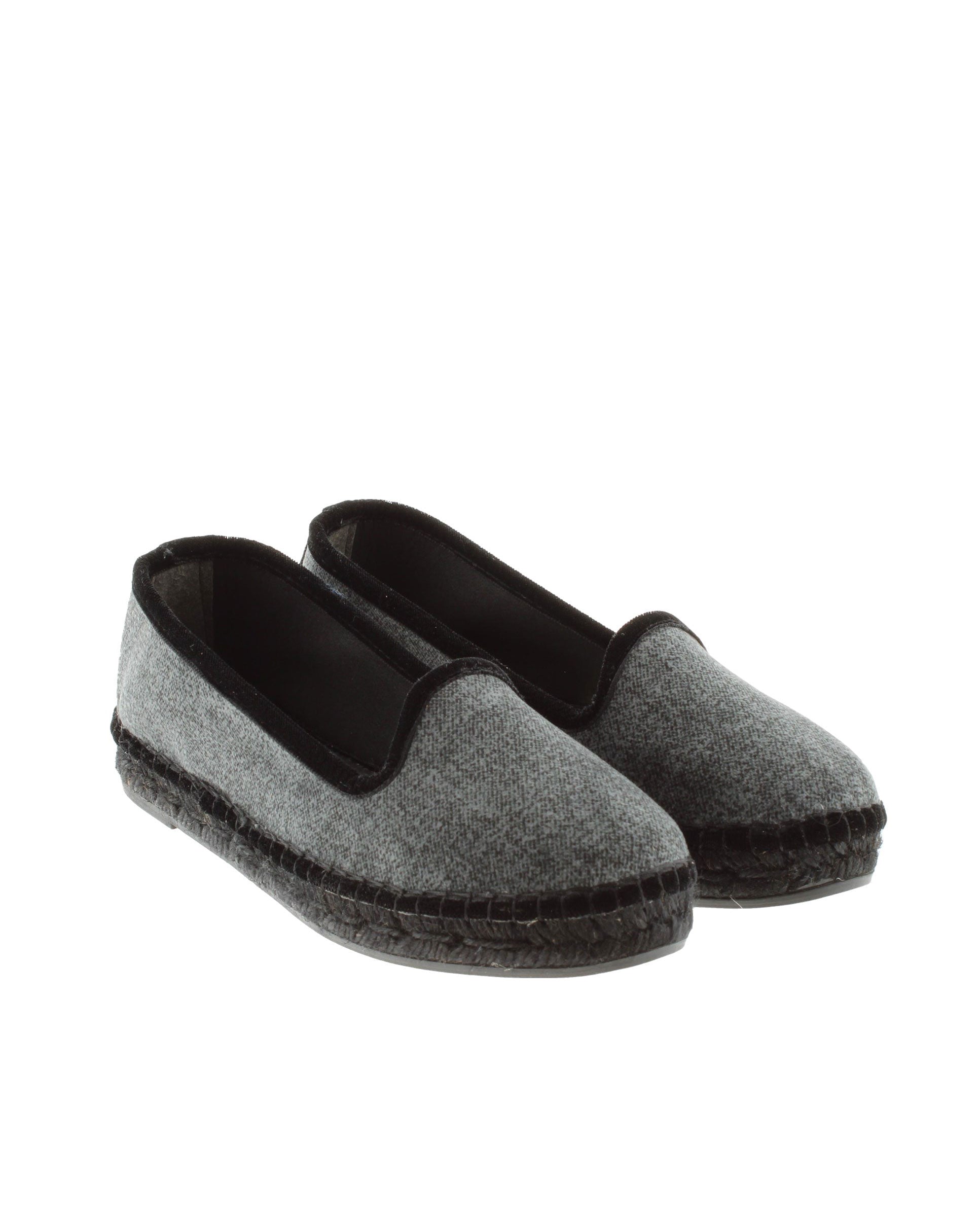 Slipper in black velvet Pitiusa