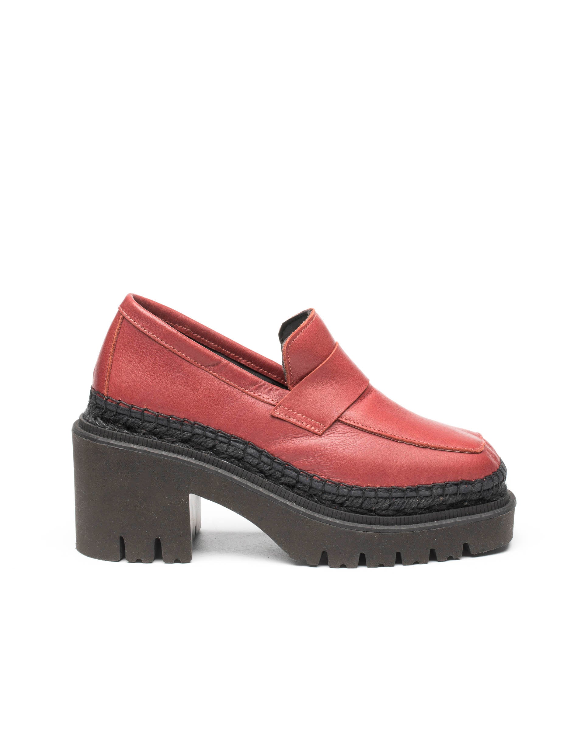 Panteta burgundy velvet heeled loafer