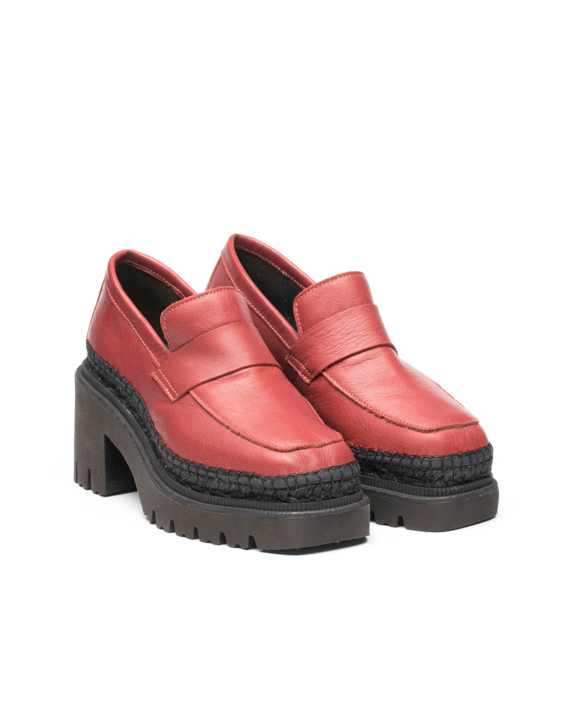 Panteta burgundy velvet heeled loafer