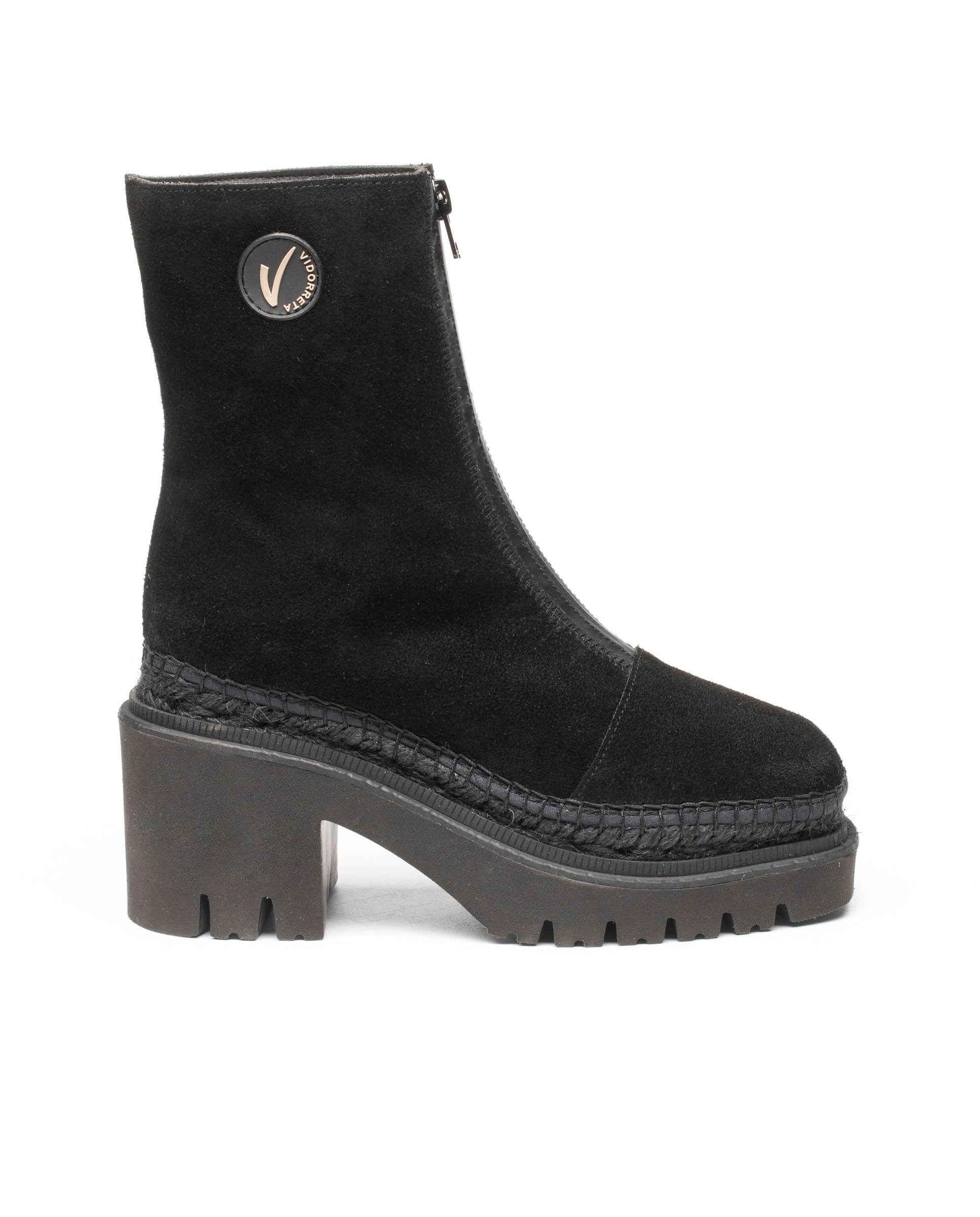 Panteta black suede boot