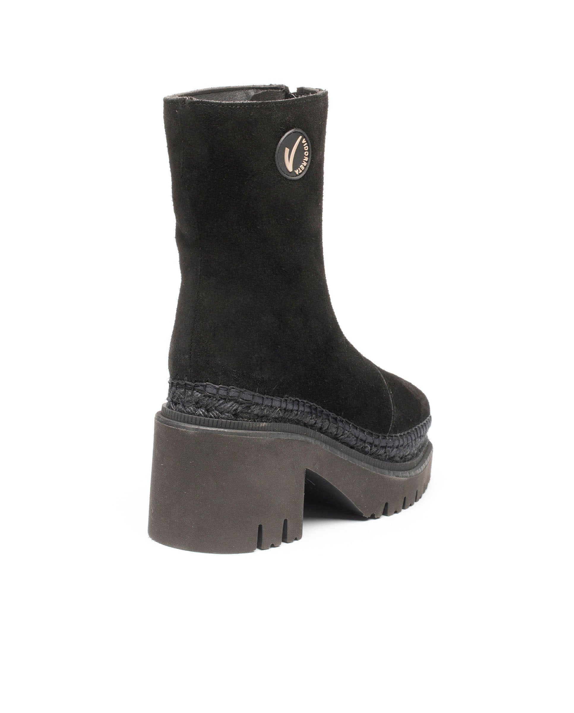 Panteta black suede boot