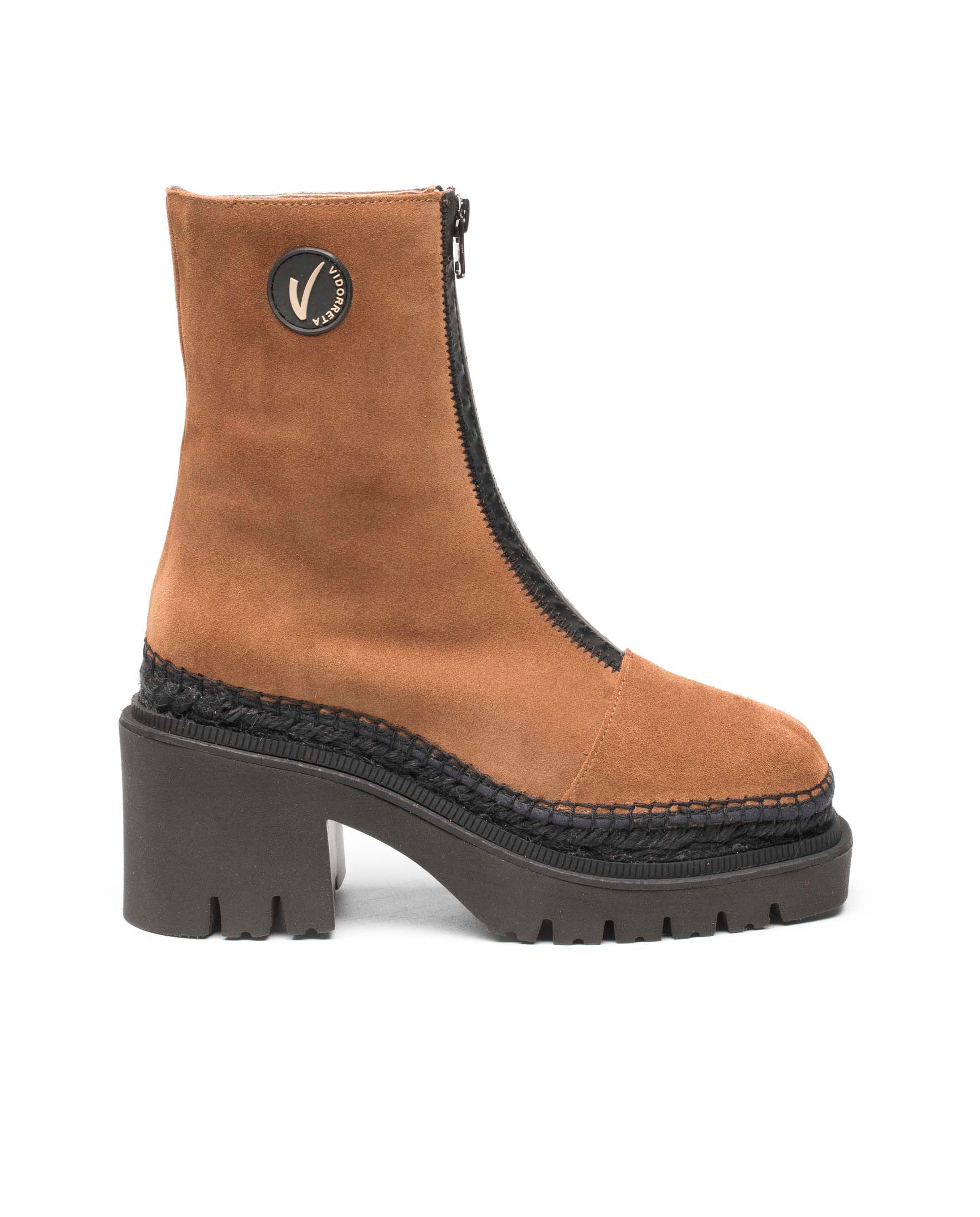Panteta suede leather boot