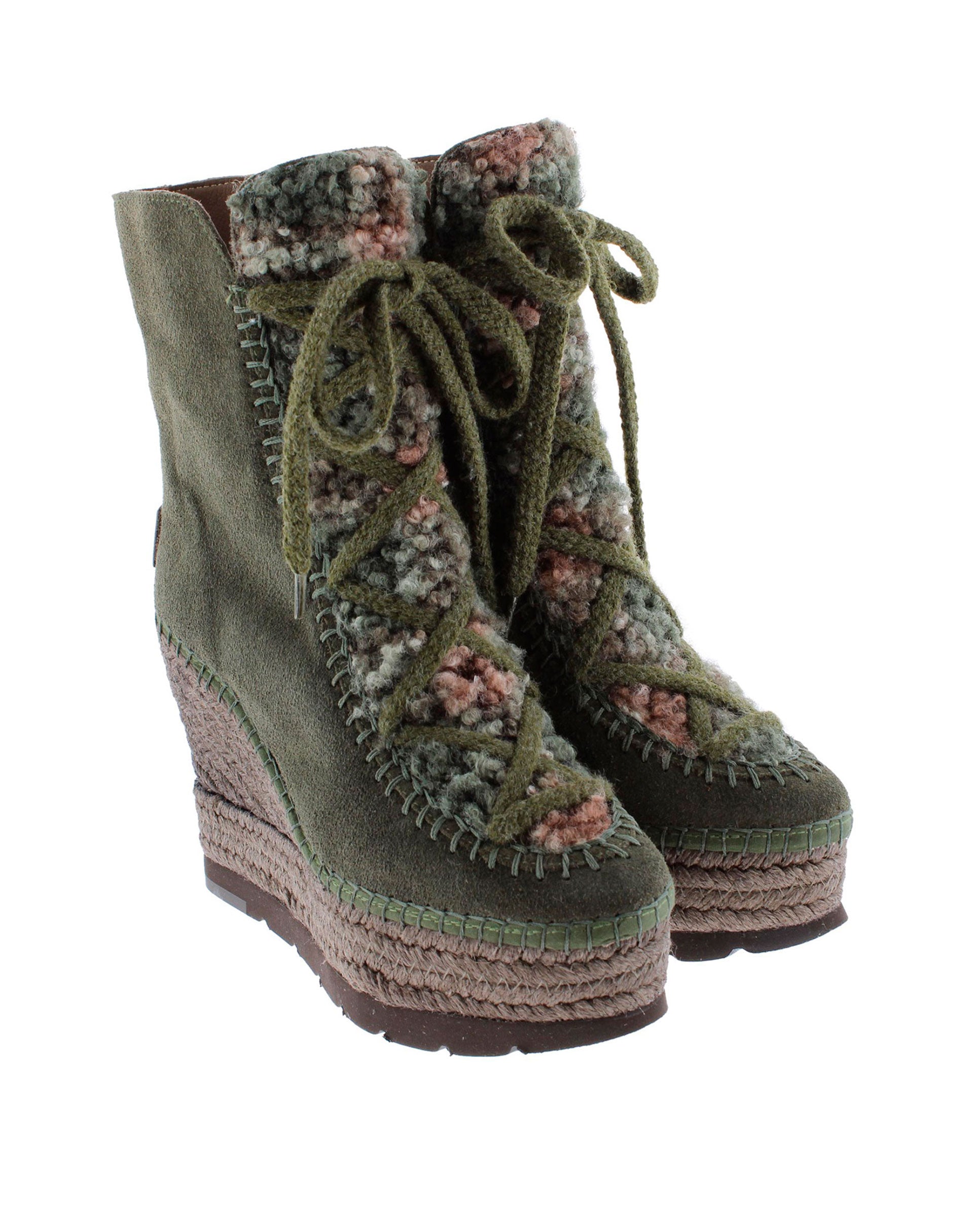 Khaki suede sheepskin boot Tilo 7