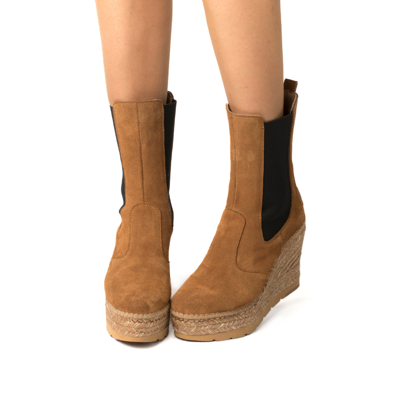Bota alta Chelsea en serraje camel Tilo 7