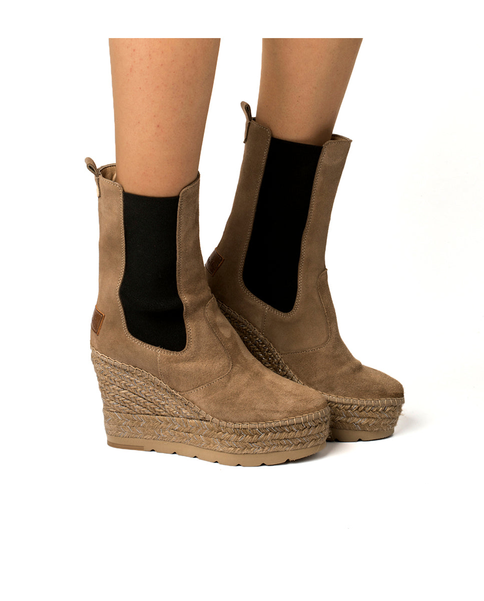 Bota alta Chelsea en serraje taupe Tilo 7