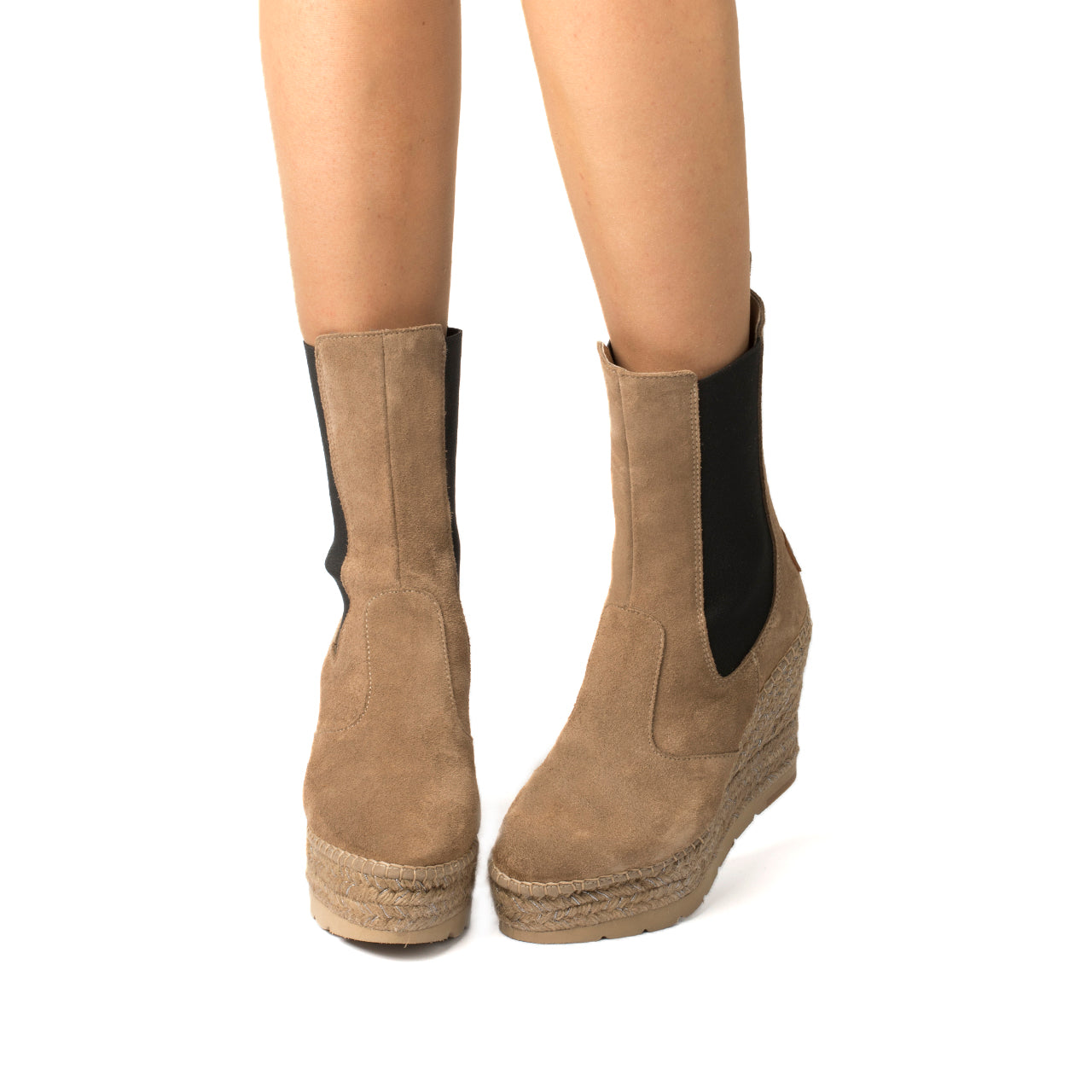 Bota alta Chelsea en serraje camel Tilo 7