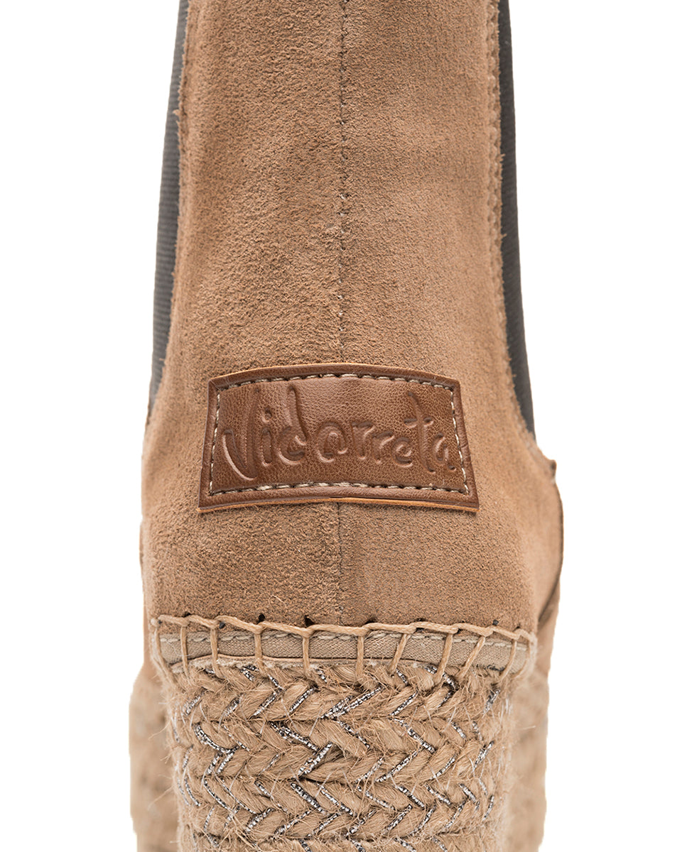 Bota alta Chelsea en serraje taupe Tilo 7