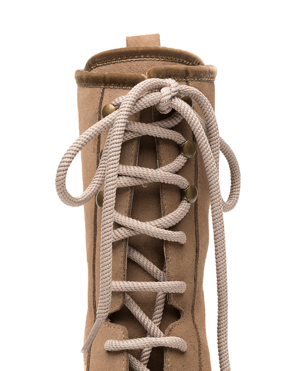 Bota militar en serraje taupe Creta