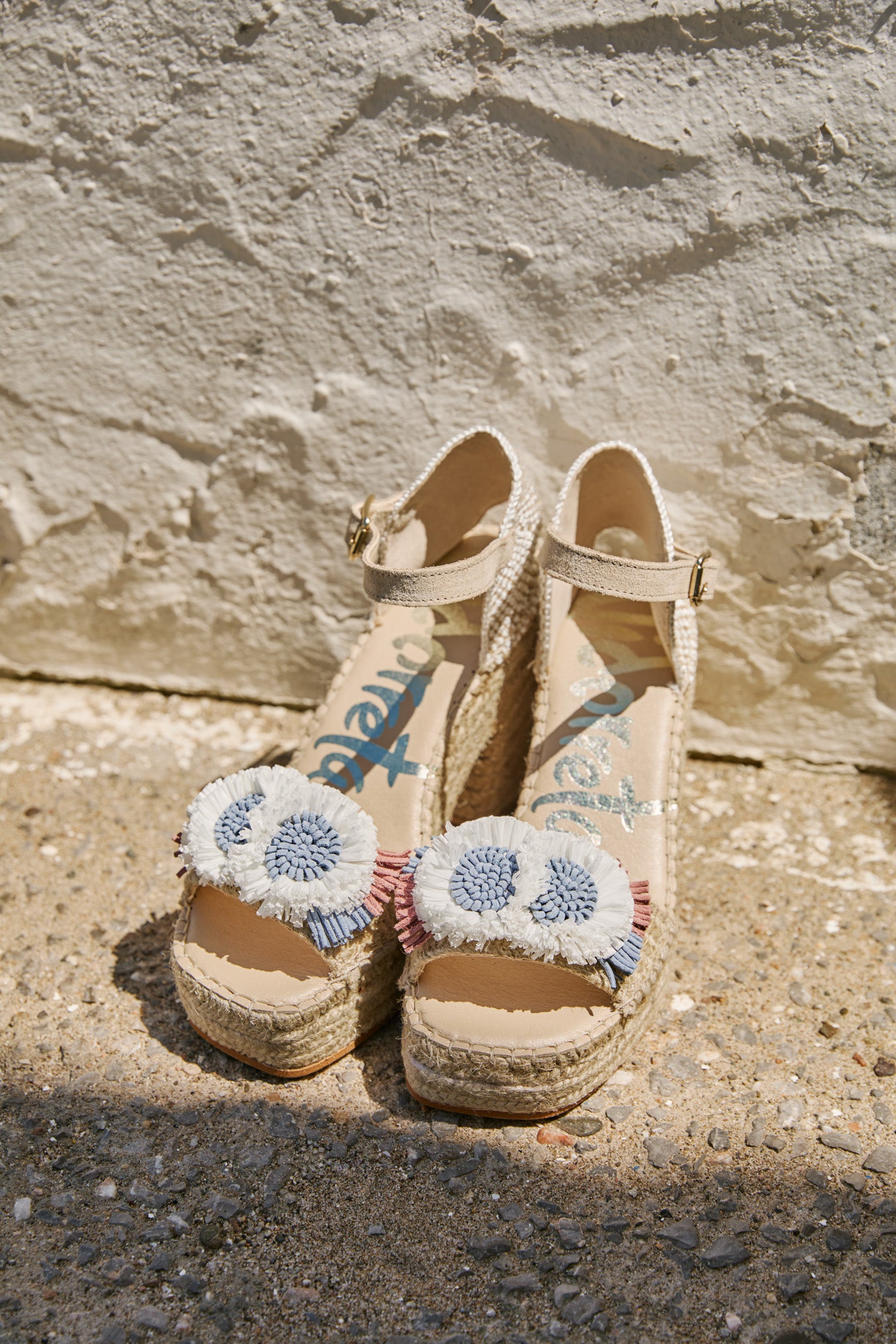Open sandal natural braid jeans