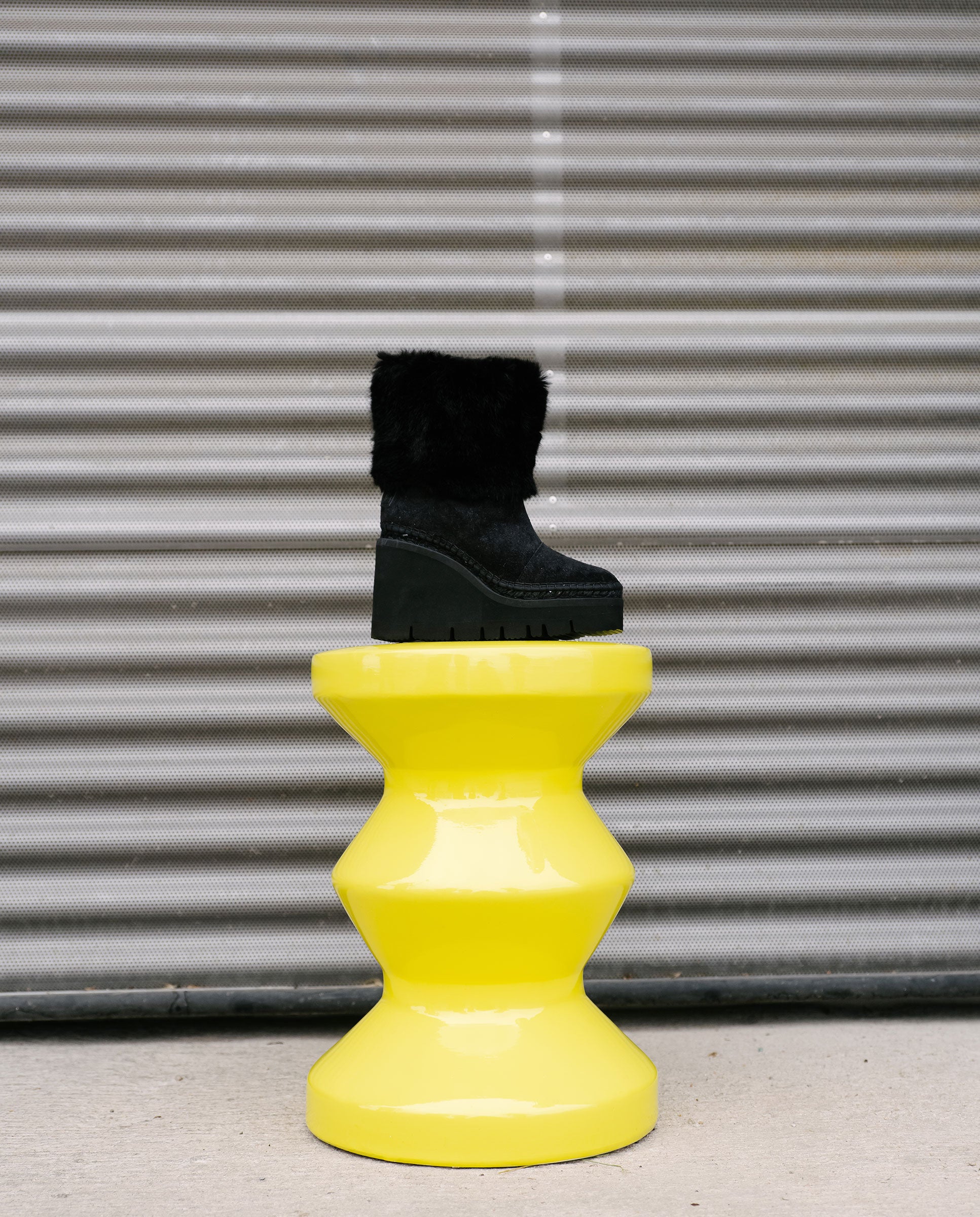 Black suede fur boot Puma