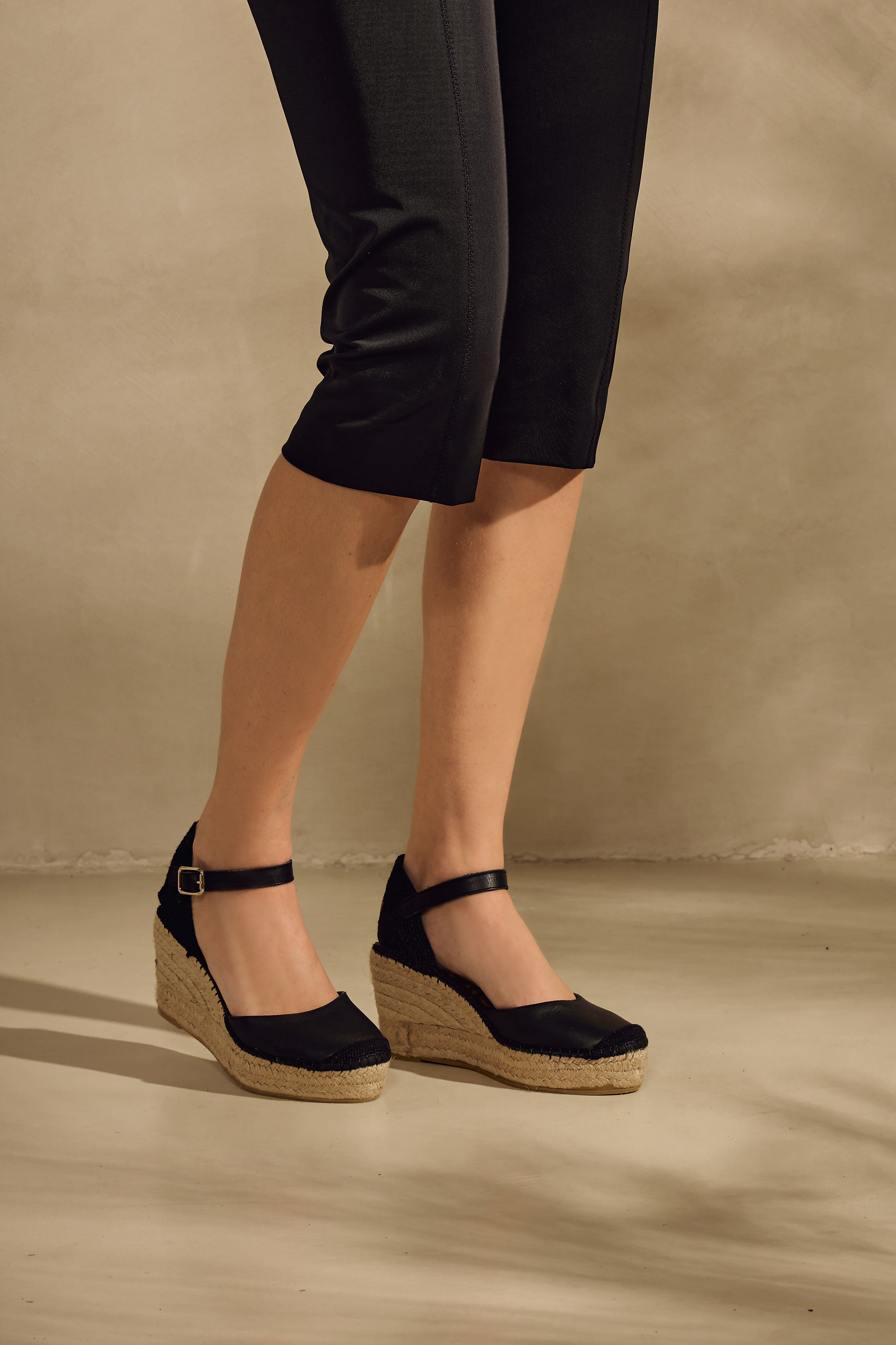 Sandalia napa negro Tilo 5