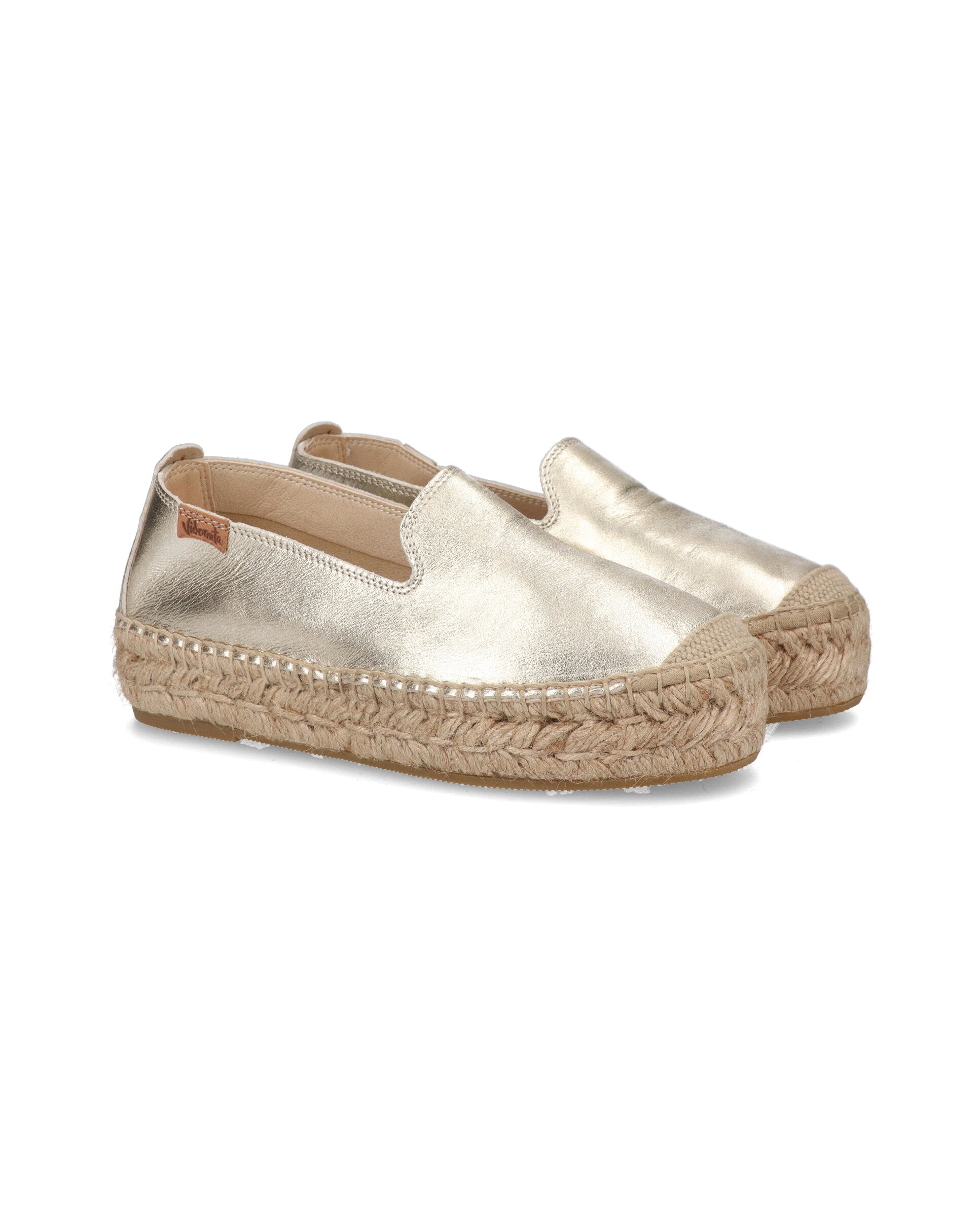 SLIPPER EN NAPA METAL PLATINO MERCE DOBLE