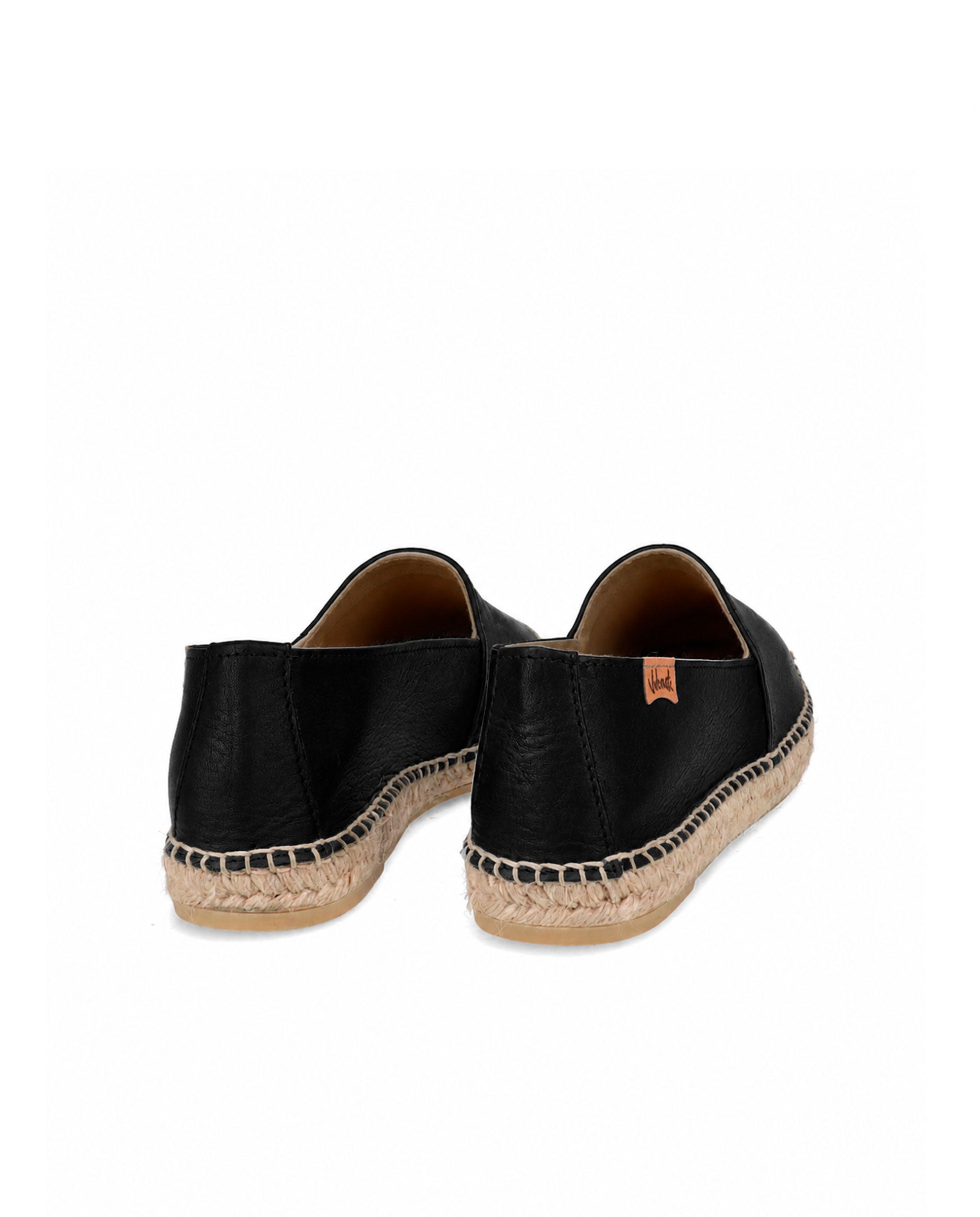 SLIPPER EN NAPA NEGRO PITIUSA