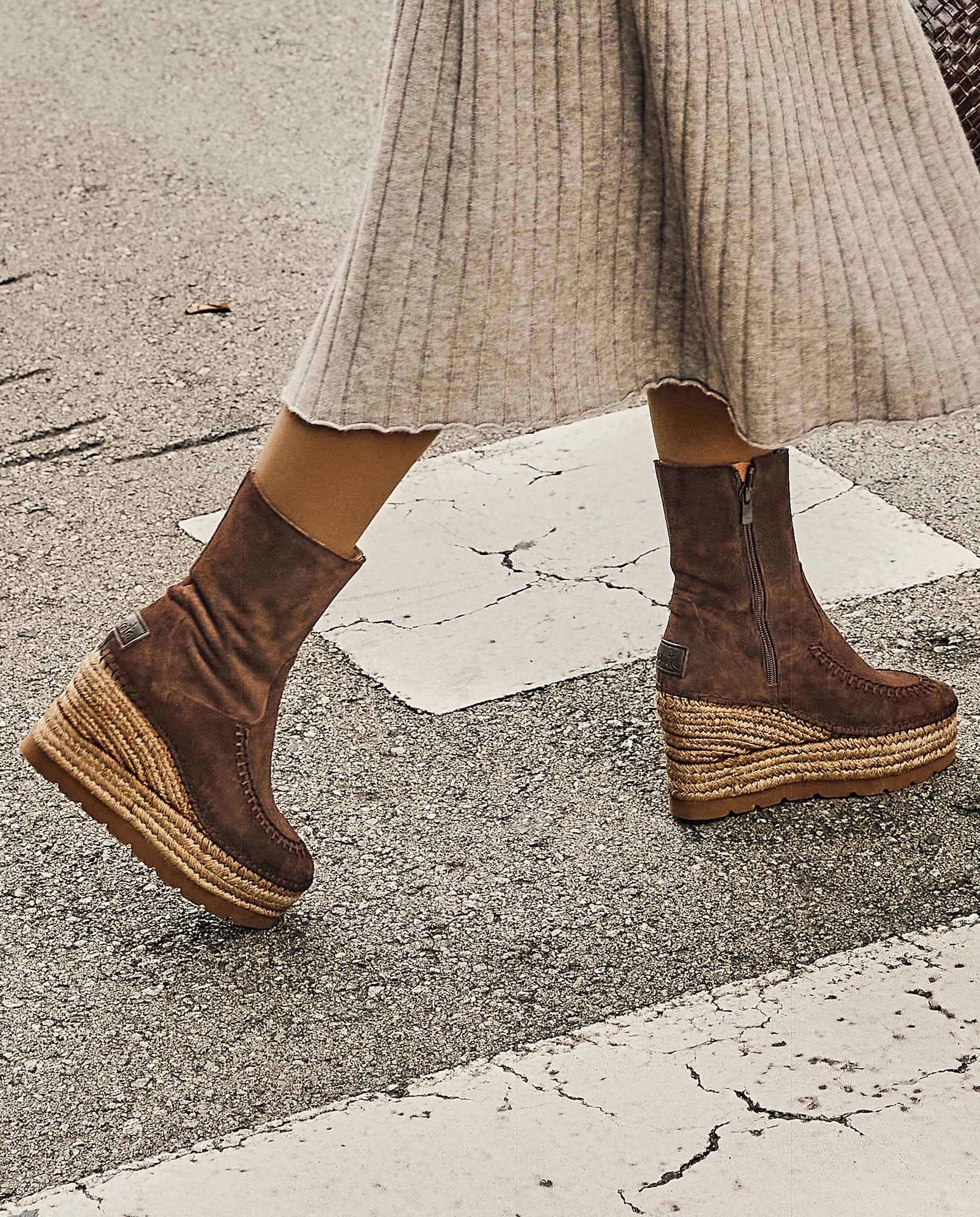 Chocolate suede boot Tilo 5