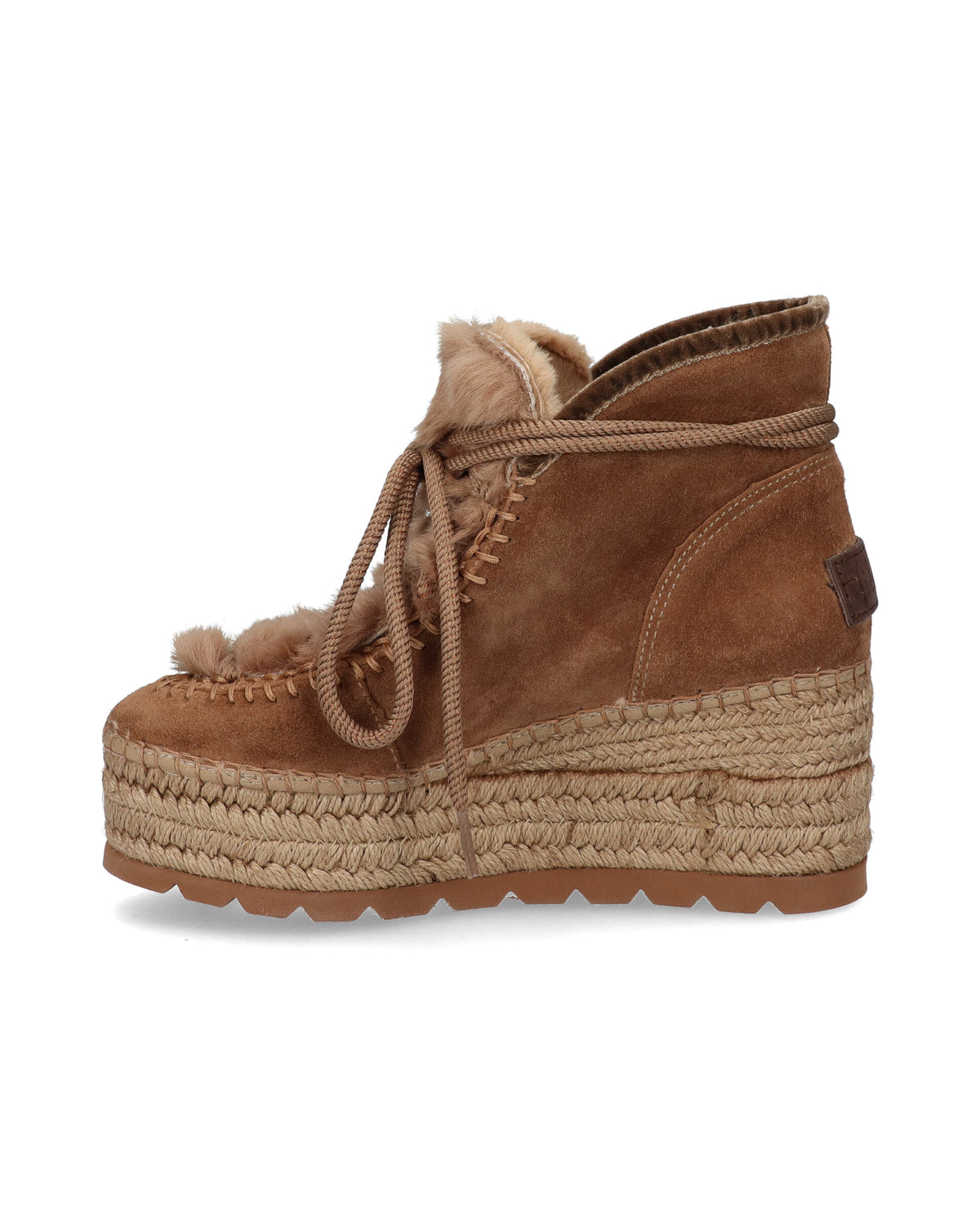 BOTA BAJA EN SERRAJE TAUPE CRETA