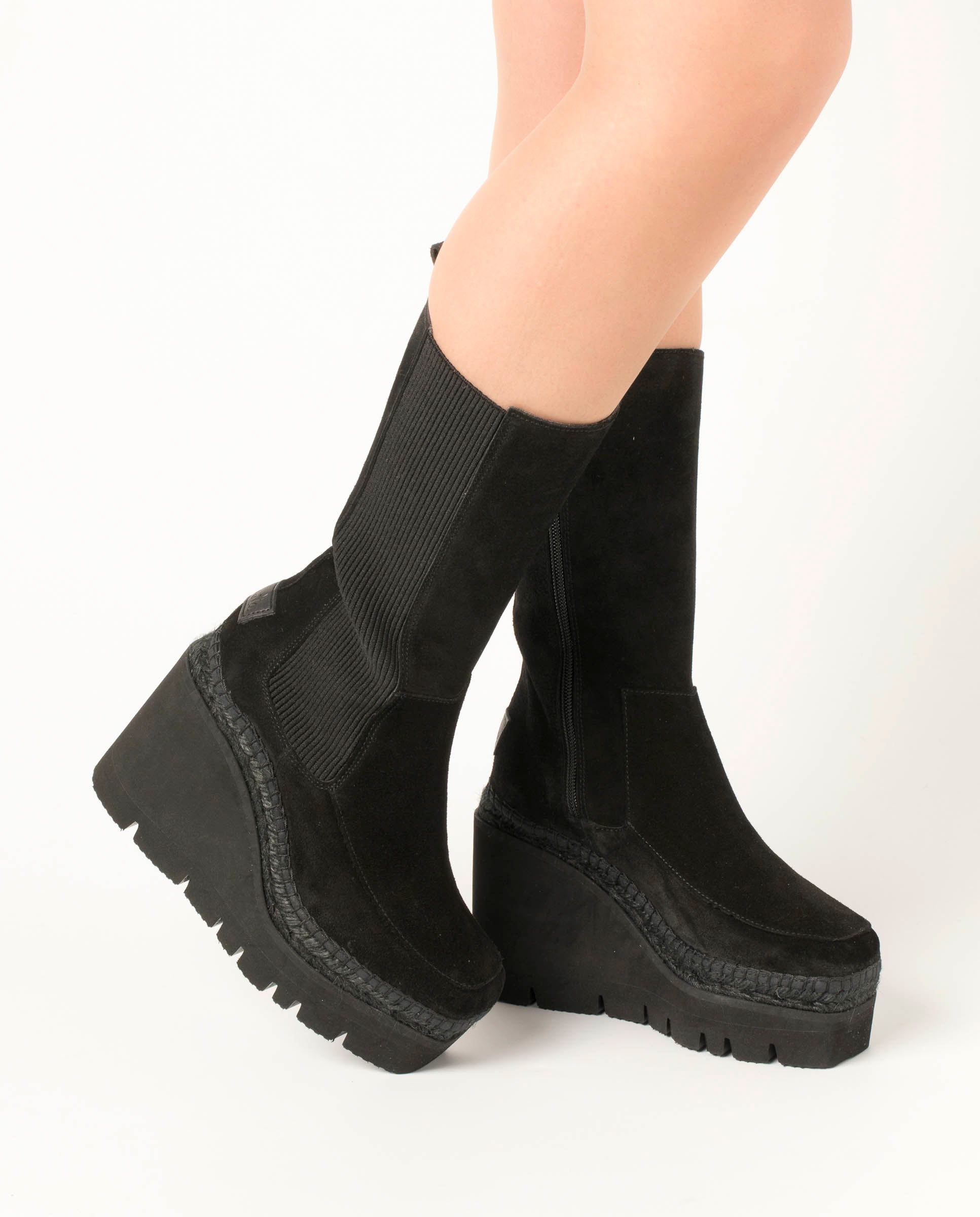 Bota alta en serraje negro Puma