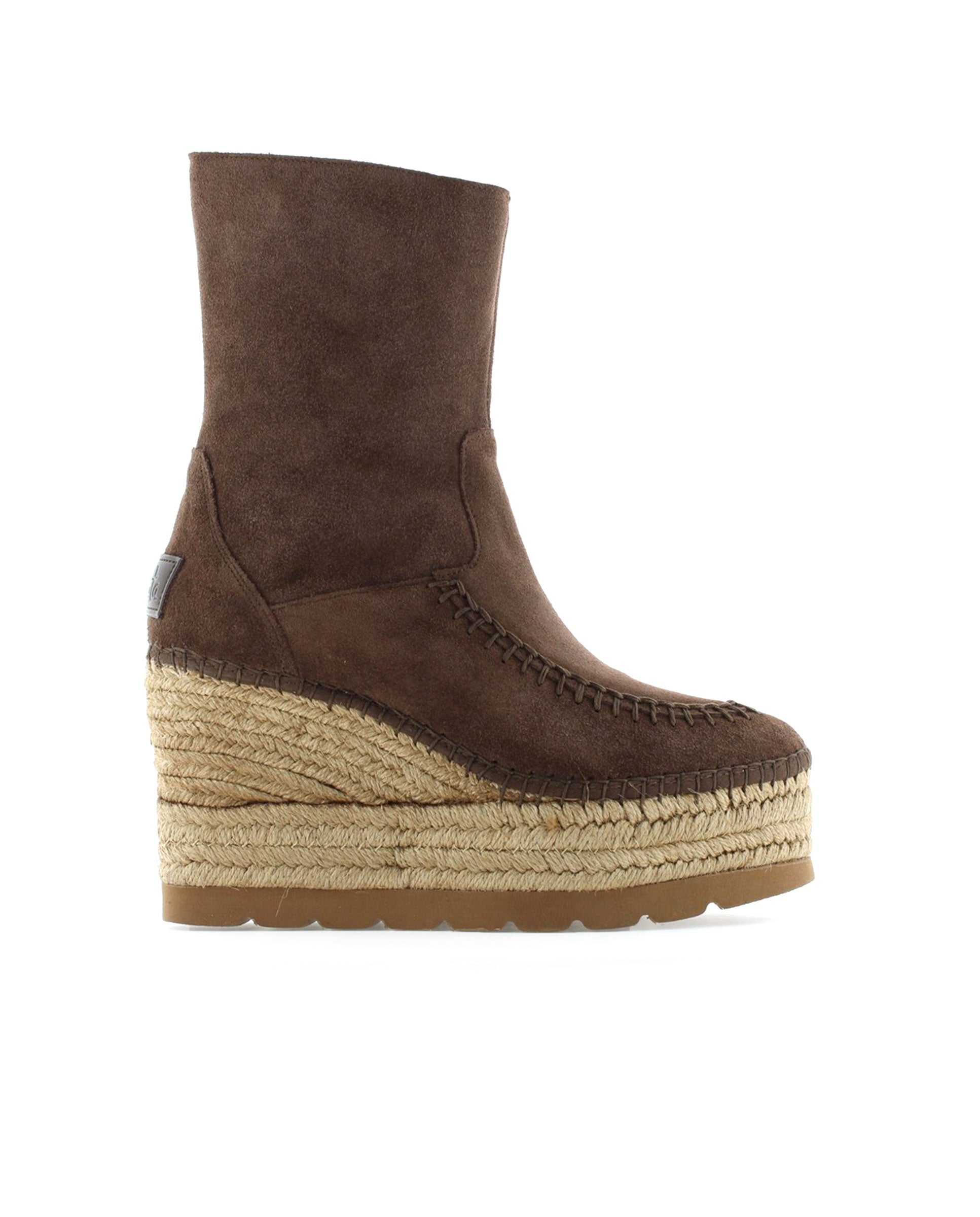Chocolate suede boot Tilo 5