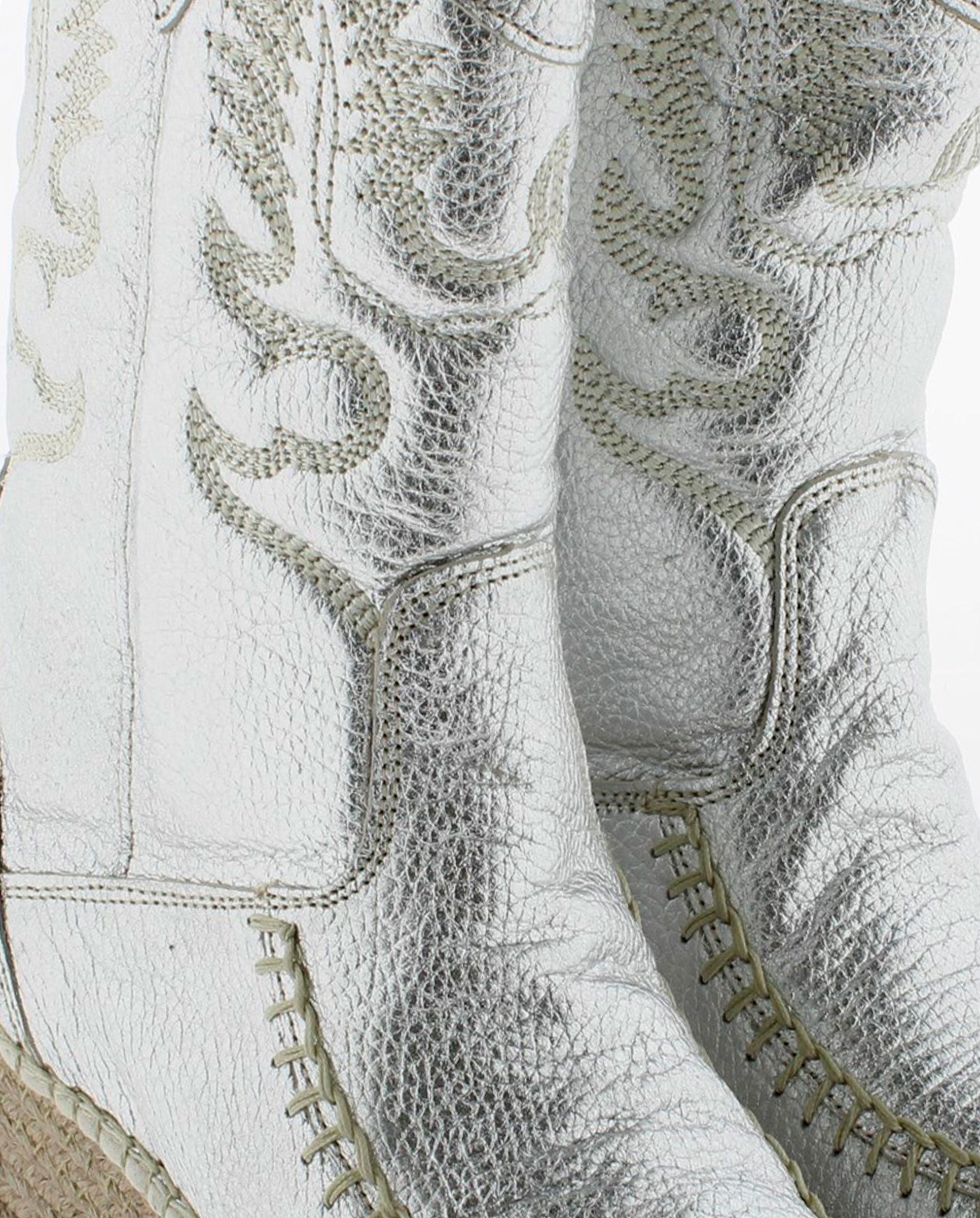 Bota Cowboy en napa metal plata Tilo 5