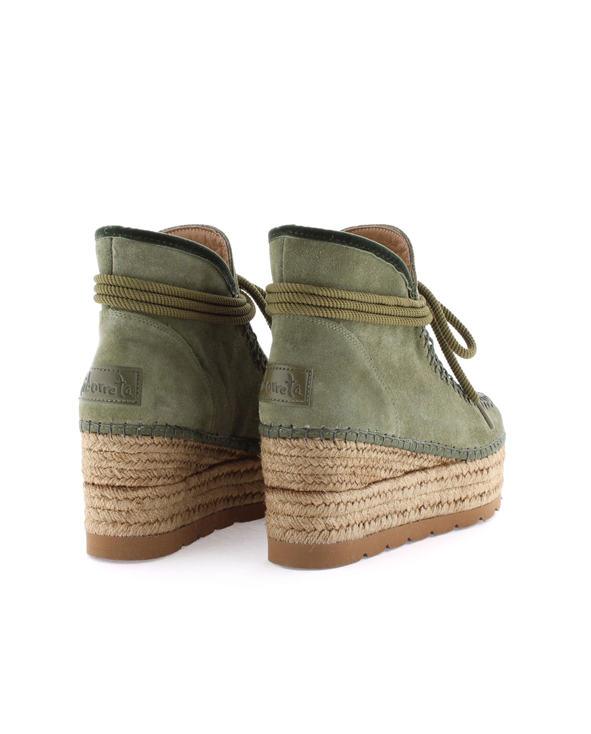 Low boot in khaki Creta suede