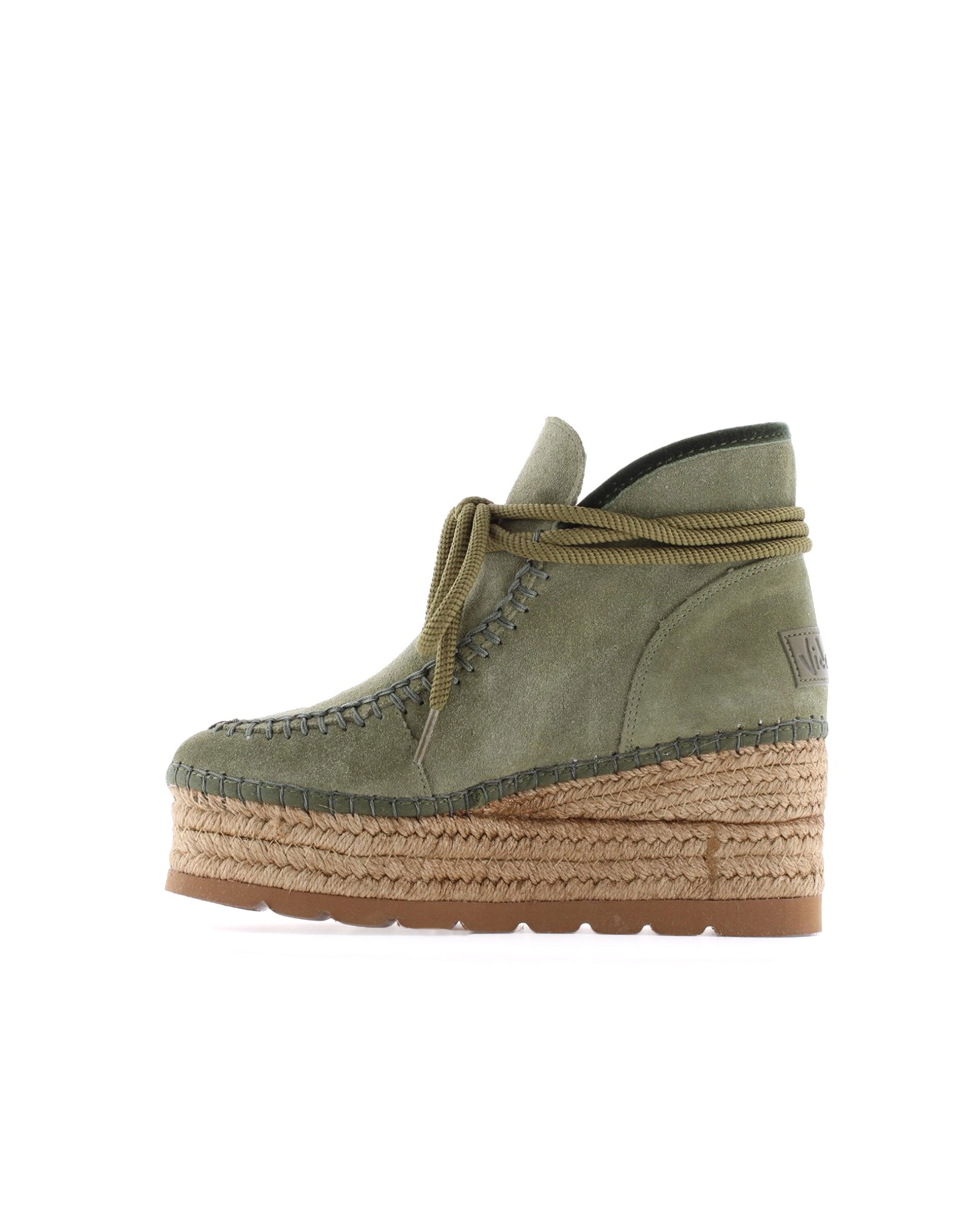 Low boot in khaki Creta suede