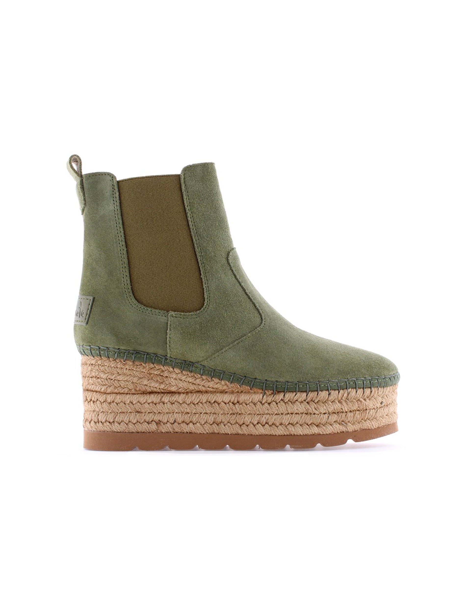 Chelsea boot in khaki Crete suede