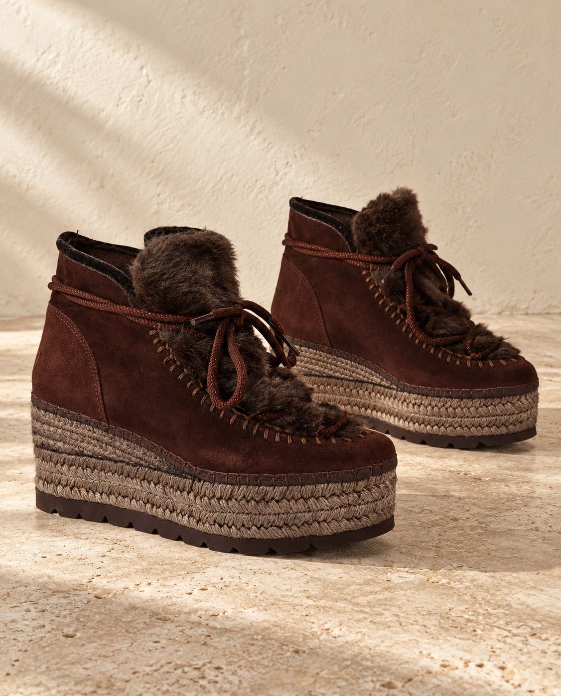 BOTA BAJA EN SERRAJE MARRÓN CRETA